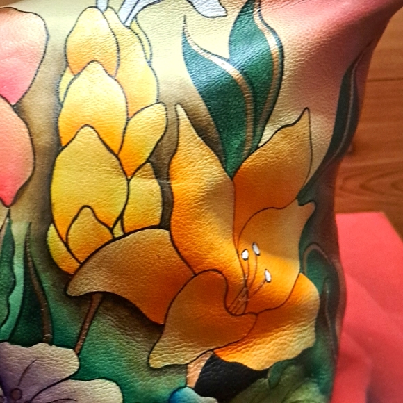 Anuschka Handbag - Picture 3 of 11